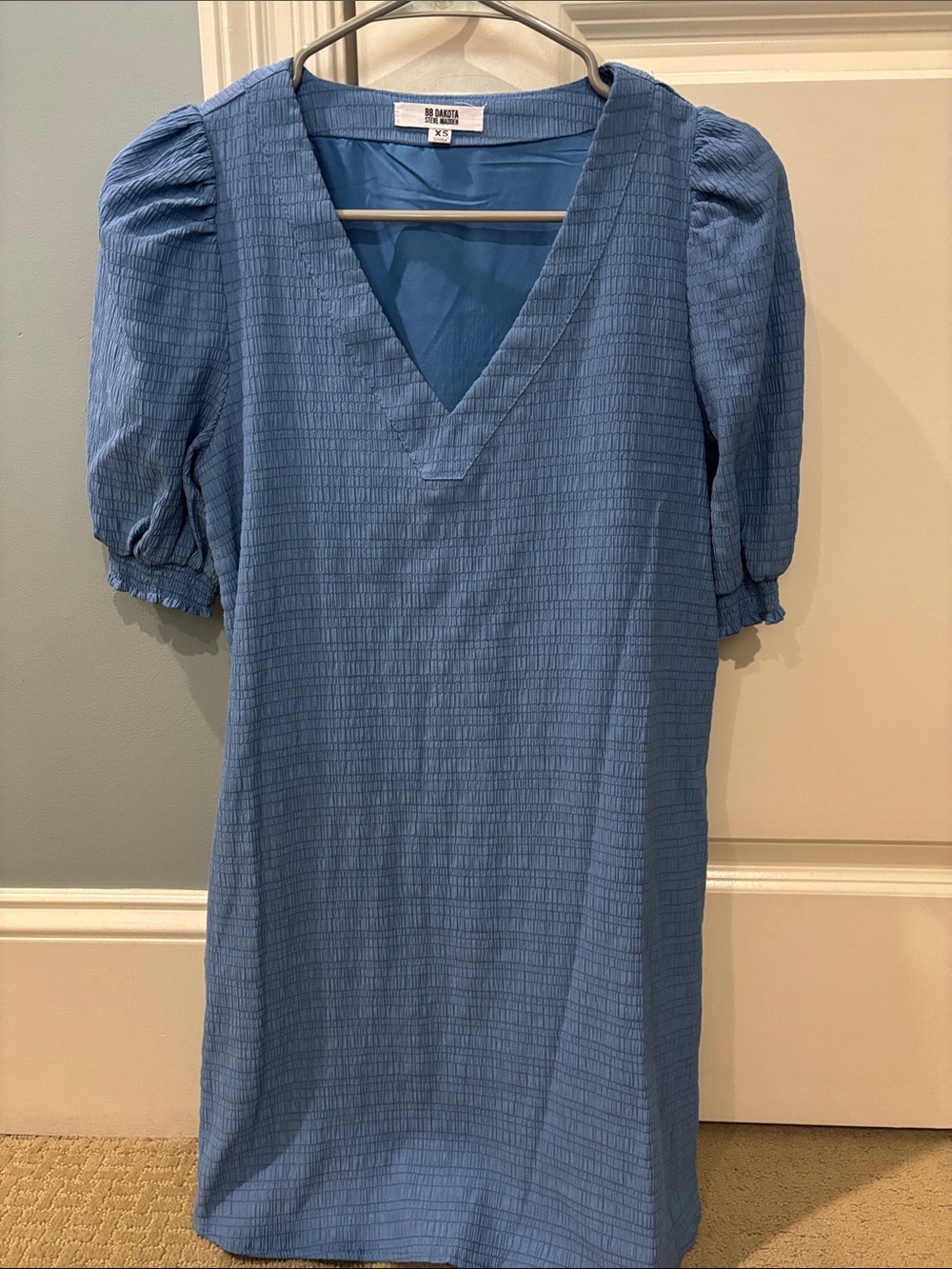 BB Dakota Dusty Blue Textured V-Neck Puff Sleeve Dress